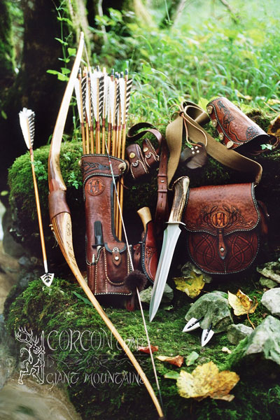 Traditional bowhunting accessories